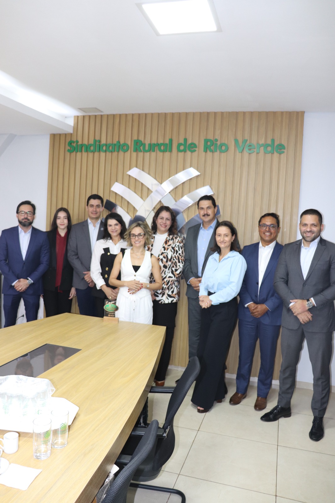Leia mais sobre o artigo SINDICATO RURAL DE RIO VERDE CRIA COMITÊ JURÍDICO PARA FORTALECER A SEGURANÇA JURÍDICA DO PRODUTOR RURAL