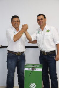 Leia mais sobre o artigo NOVA DIRETORIA DO SINDICATO RURAL DE RIO VERDE TOMA POSSE NO DIA 30 DE SETEMBRO